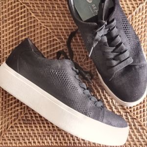 PLATFORM SNEAKERS